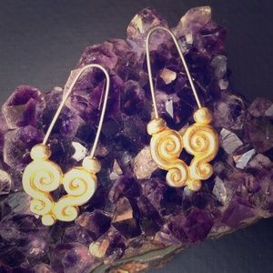 Vintage Express earrings